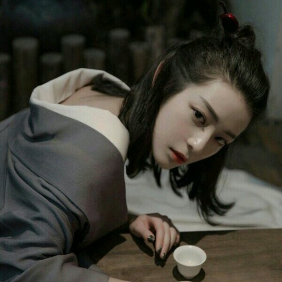 文艺清纯性感微信女生头像