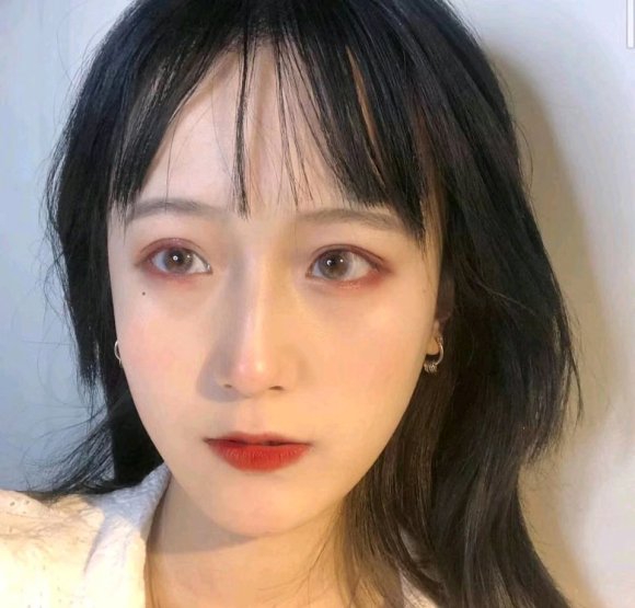 文艺最潮洒脱阳光女生头像