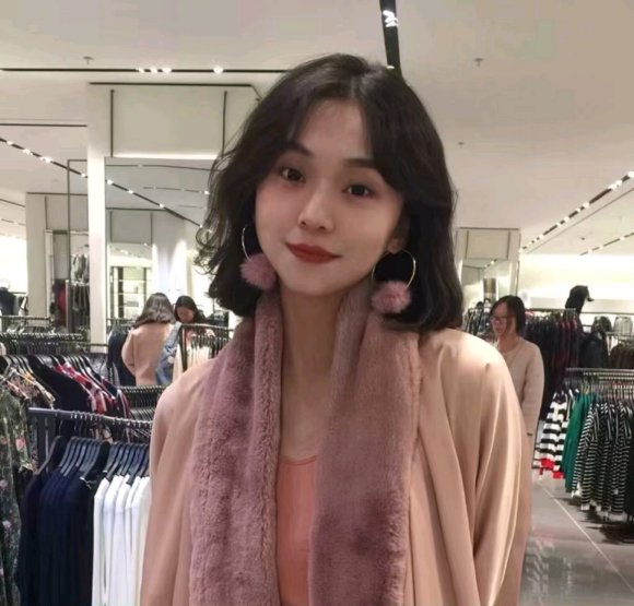 文艺最潮洒脱阳光女生头像