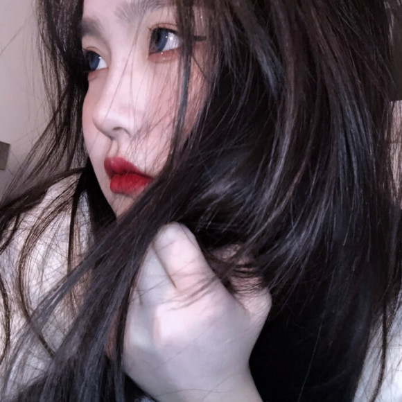 微信好看文艺阳光女生头像