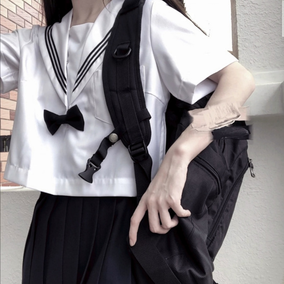 清新洒脱文艺微信女生头像