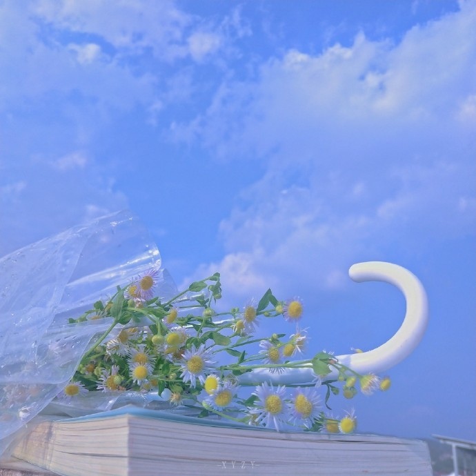 微信清新治愈系天空朋友圈配图