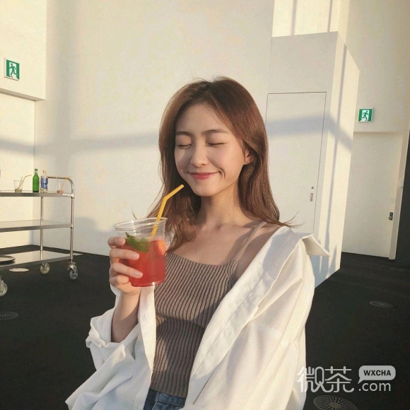 微信酷酷的女生头像