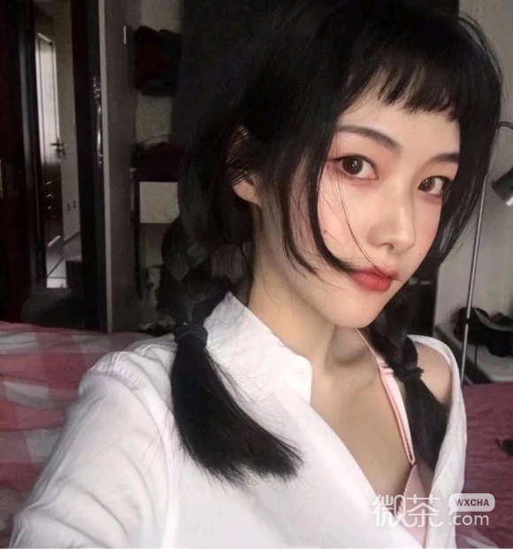 微信成熟清新女生头像