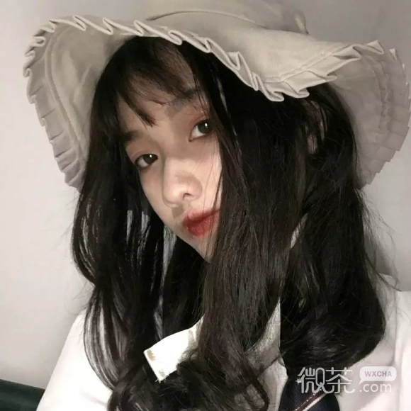 微信成熟清新女生头像