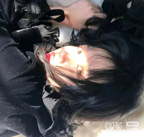 微信酷酷的女生头像