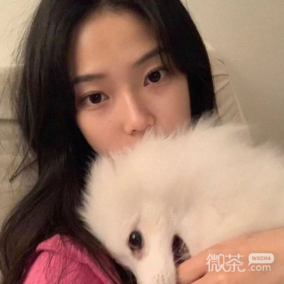 洒脱文艺长发微信女生头像