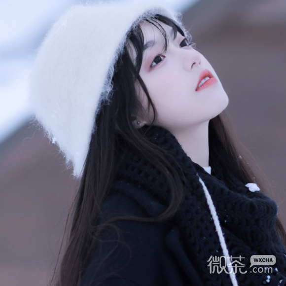 微信小清新文艺阳光女生头像