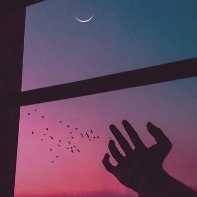 个性梦幻唯美紫色天空背景图