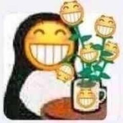 龇牙笑微信表情包