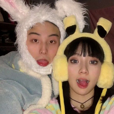 情侣头像一对两张真人唯美