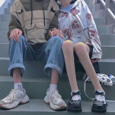 情侣头像一对两张真人唯美