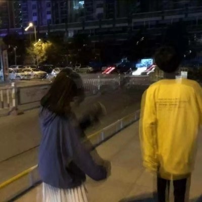 情侣头像一对两张真人唯美