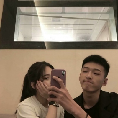 情侣头像一对两张真人唯美