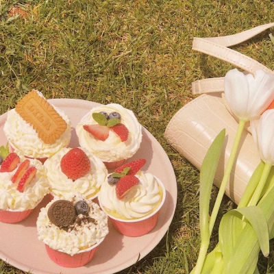 ins风清新美好生活随景背景图