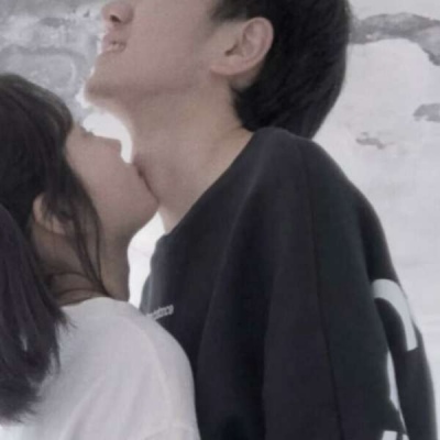情侣头像一对两张真人唯美
