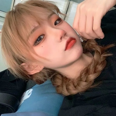 欧美风超拽霸气bm女孩头像