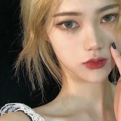 欧美风超拽霸气bm女孩头像