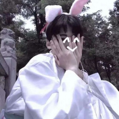 伤感颓废深沉男生头像