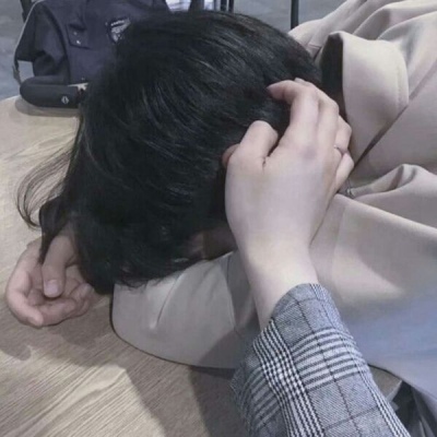 伤感颓废深沉男生头像