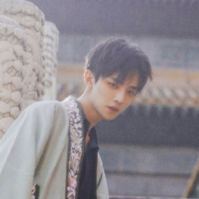 非主流可爱动漫真人一对两张情侣头像