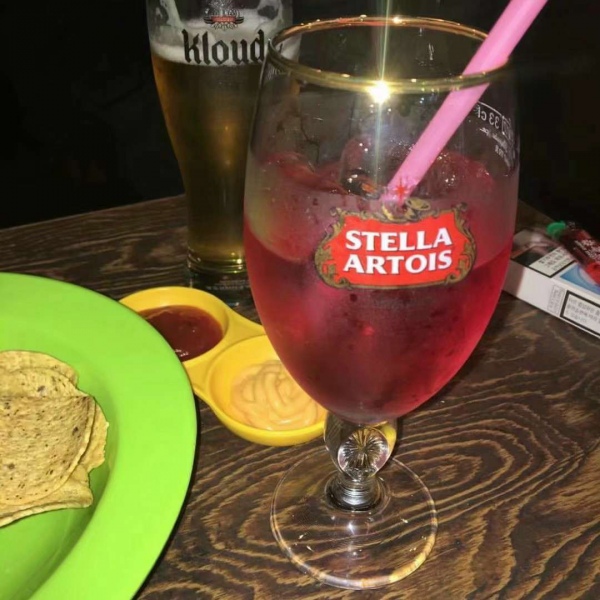 梦幻ins风充满个性背景图