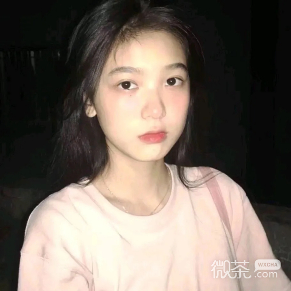 最潮干练佛系微信女生头像
