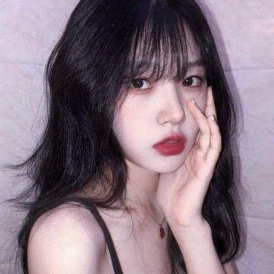 伤感时尚意境文艺性感女生头像