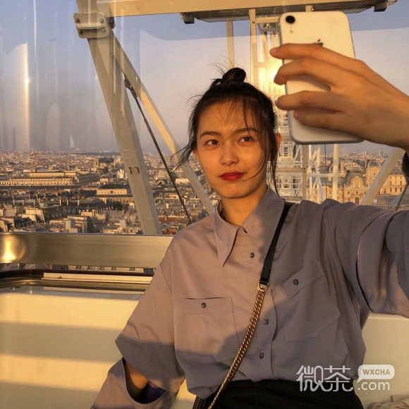 最潮冷酷迷人微信女生头像