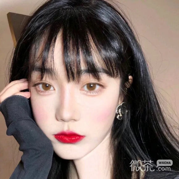 洒脱俏皮性感最潮女生头像