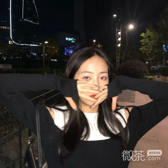 洒脱俏皮性感最潮女生头像