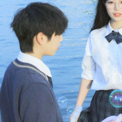 一对两张海边唯美意境真人情头