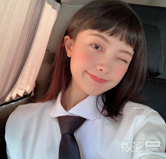 俏皮御姐时尚微信女生头像