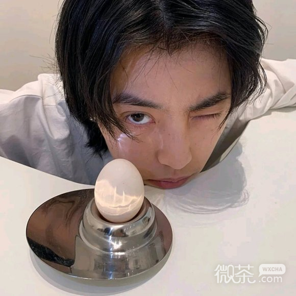 微信性感最潮阳光男生头像