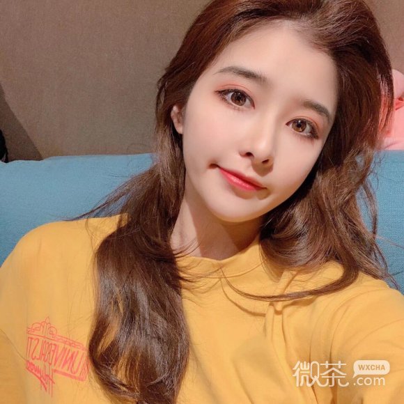 微信小清新阳光长发时尚女生头像