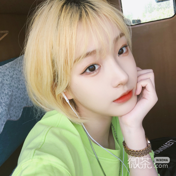 微信酷酷的最潮小清新阳光女生头像