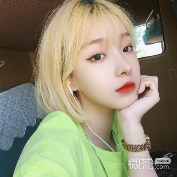 微信酷酷的最潮小清新阳光女生头像