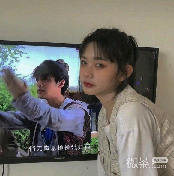 微信最潮清新女生头像