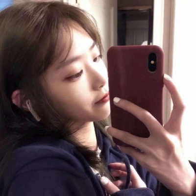 微信酷拽御姐女生头像