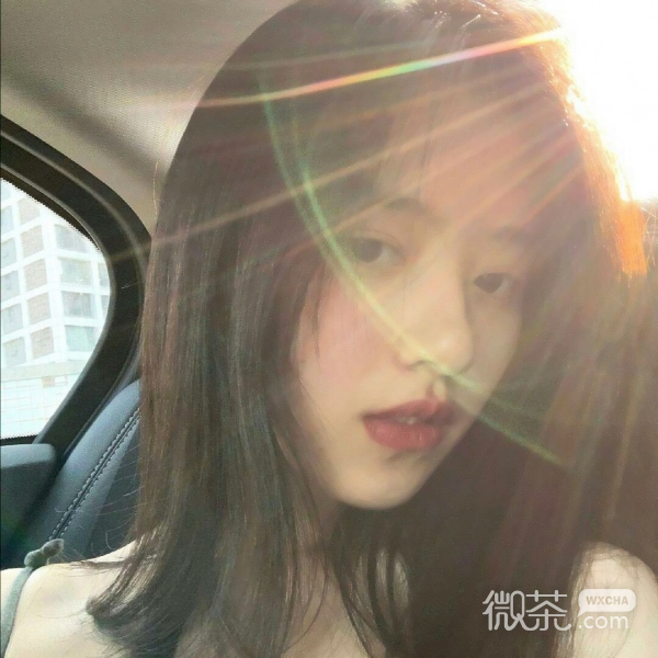 微信酷拽御姐女生头像