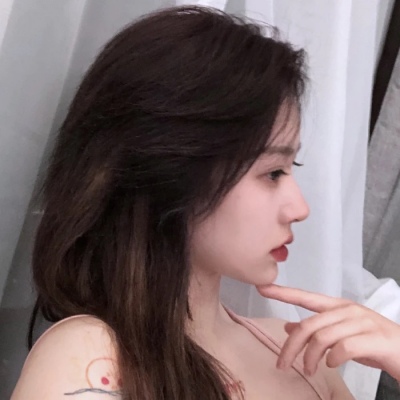 微信酷拽御姐女生头像