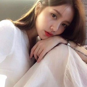 微信酷拽御姐女生头像