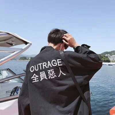 2020新版男背影微信头像