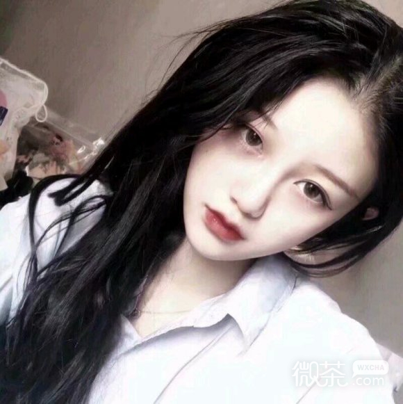 微信成熟性感网红女生头像