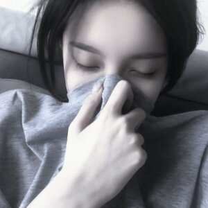 微信成熟性感网红女生头像