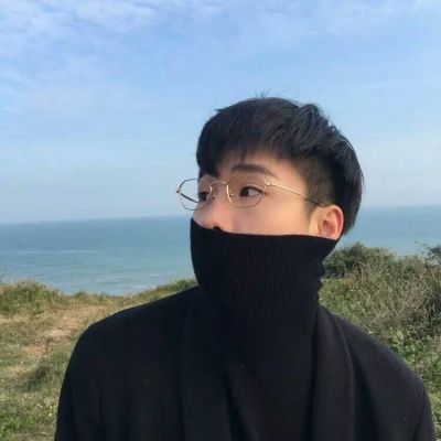 高冷个性男生微信头像