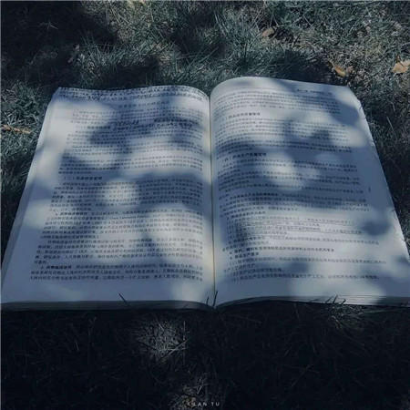 唯美简约意境的微信背景图