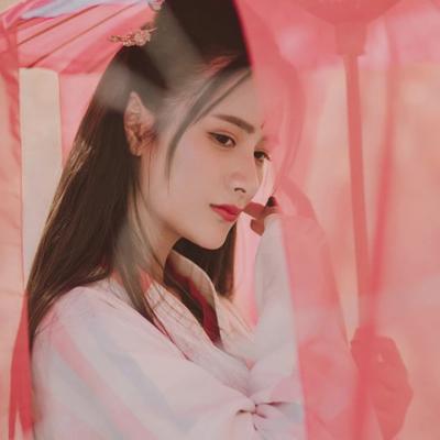古风头像女生冷艳霸气微信头像