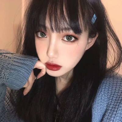 成熟个性酷酷的女生微信头像