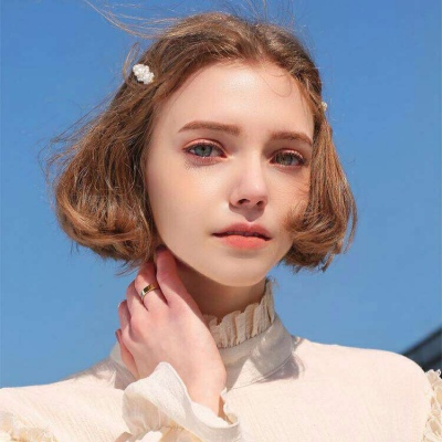 漂亮美女版欧美微信头像